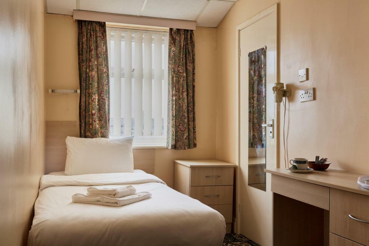 The Dukeries Hotel 黑潭 外观 照片